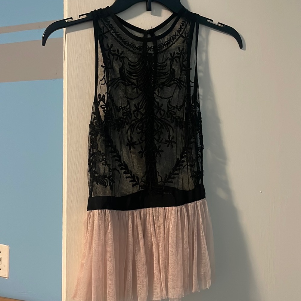 See through mesh top